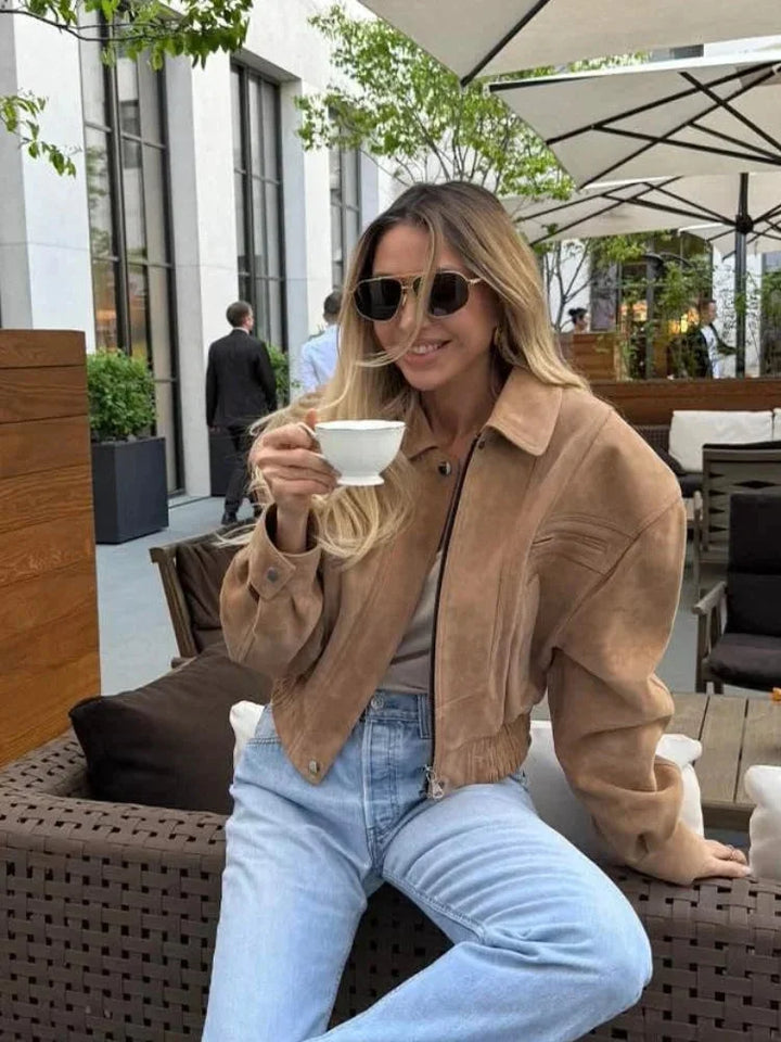 Short Brown Suede Women's Jacket with Zip and Pockets