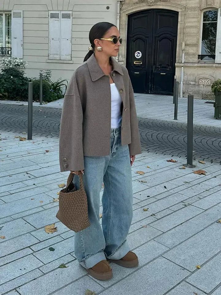 Modern Women's Oversized Jacket with Buttons