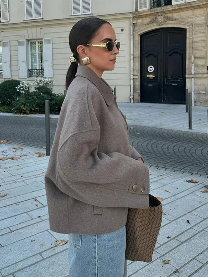 Modern Women's Oversized Jacket with Buttons