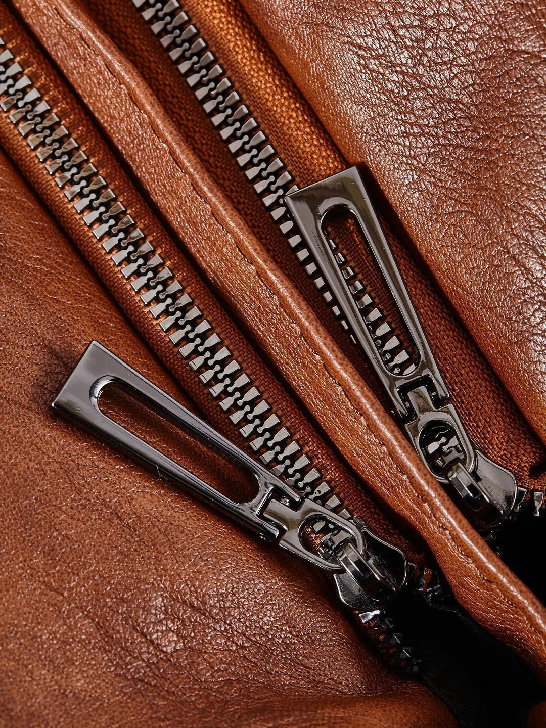 Duttini | Multi-Pocket Shoulder Bag, Adjustable Strap